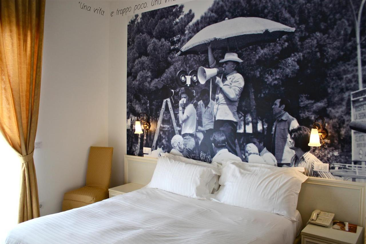 Sovrana Hotel & Spa Rimini Oda fotoğraf